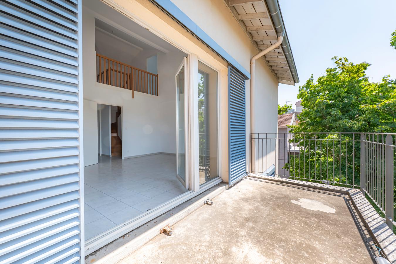 
																			5 pièces - 
																		4ème étage - 113m² - 350 000 € - Photo #3
