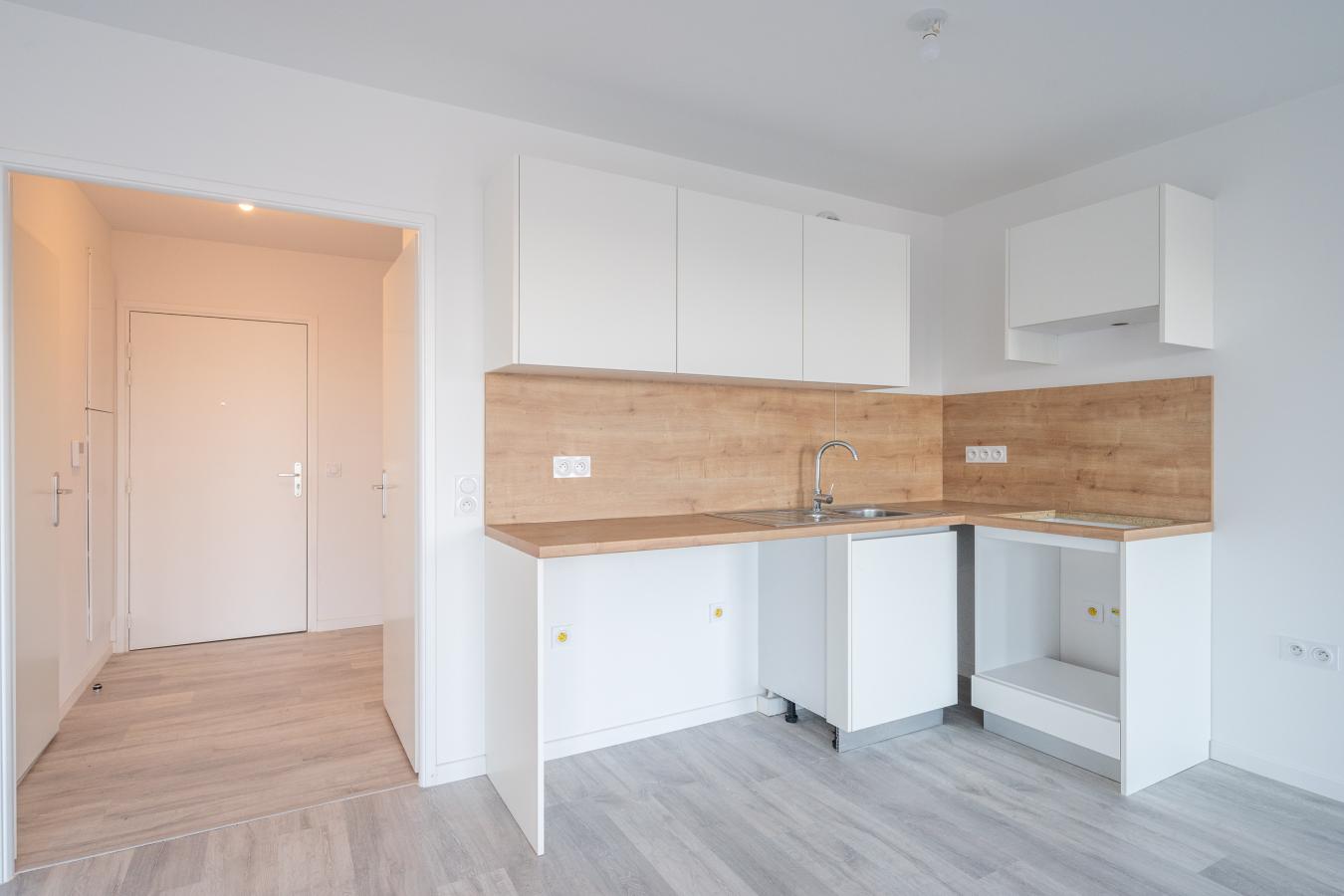 
																																							5 pièces - 
																																						5ème étage - 104m² - 1 698,87 € - Photo #3