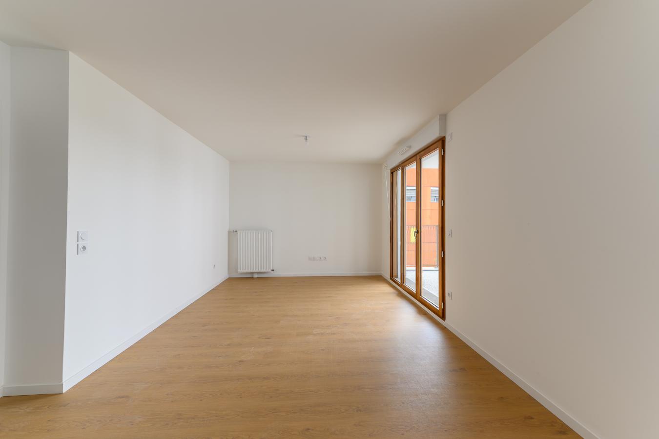 
																																							3 pièces - 
																																						3ème étage - 60m² - 1 211,70 € - Photo #3