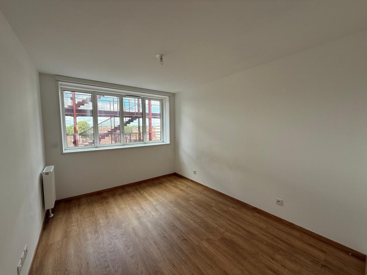 3 pièces - 5ème étage - 66m² - 880,17 € - Photo #4