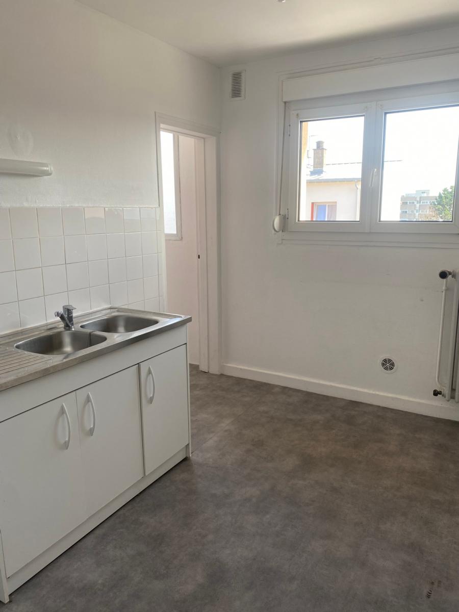 
																																							3 pièces - 
																																						2ème étage - 56m² - 558,58 € - Photo #2