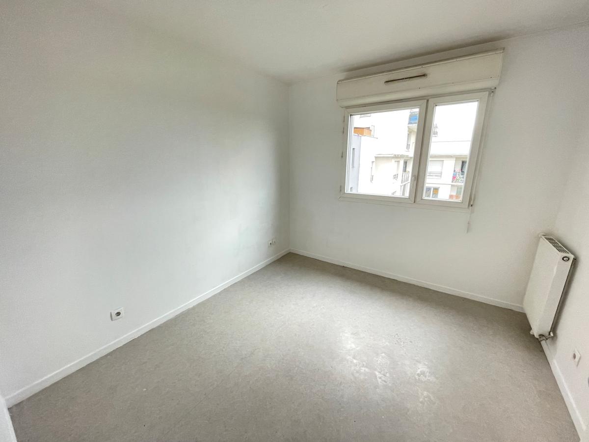 
																			3 pièces - 
																		5ème étage - 64m² - 1 236,27 € - Photo #4