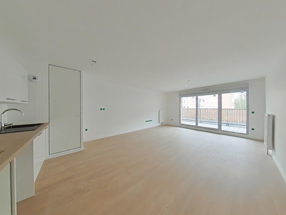 
																			4 pièces - 
																		1er étage - 86m² - 1 023,67 € - Photo #3