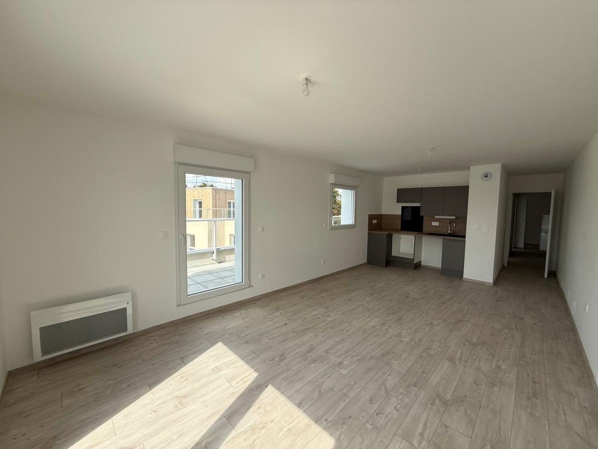 4 pièces - 3ème étage - 85m² - 1 031,28 € - Photo #2