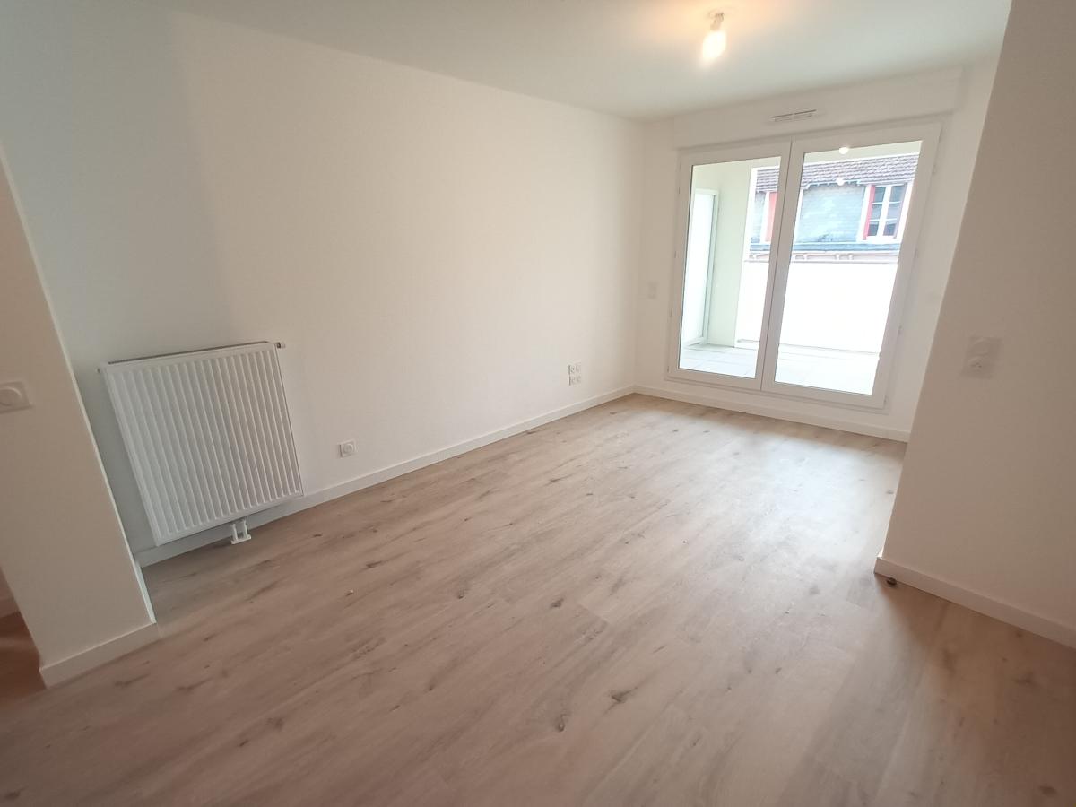 
																			2 pièces - 
																		2ème étage - 41m² - 641,70 € - Photo #2