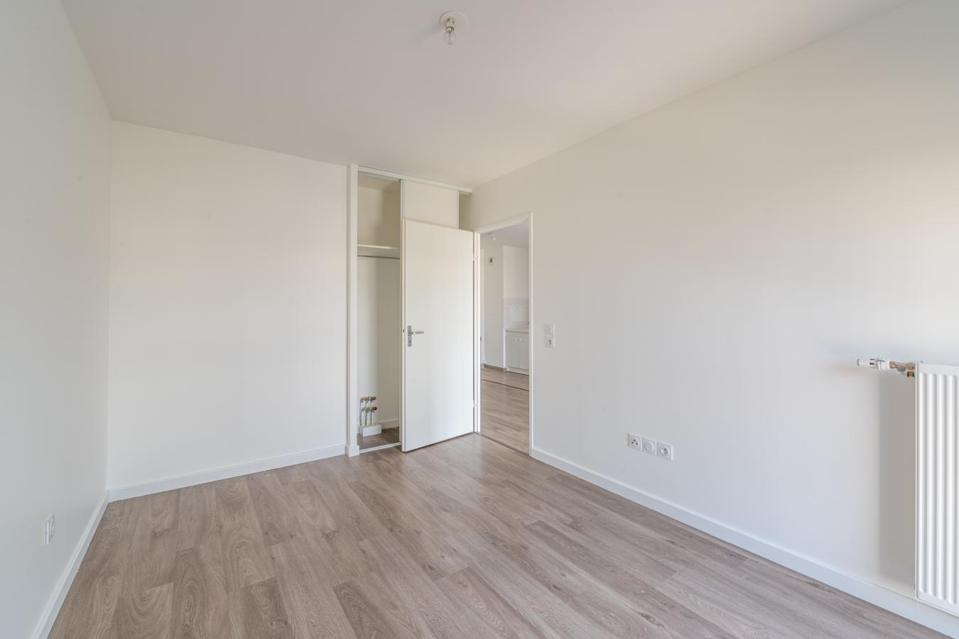 
																			3 pièces - 
																		1er étage - 64m² - 1 240,04 € - Photo #3