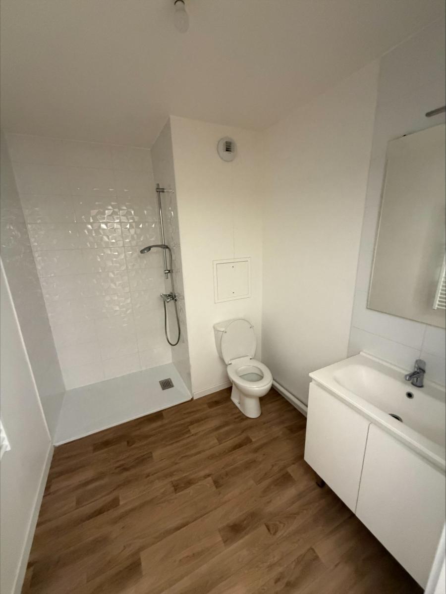 2 pièces - 4ème étage - 46m² - 1 008,02 € - Photo #5