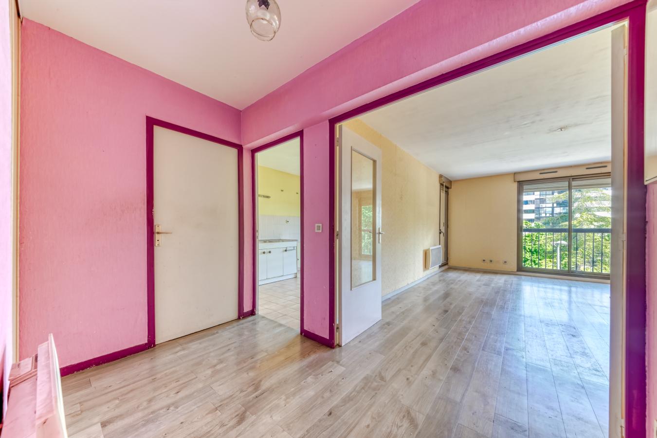 
																			4 pièces - 
																		3ème étage - 86m² - 320 000 € - Photo #3