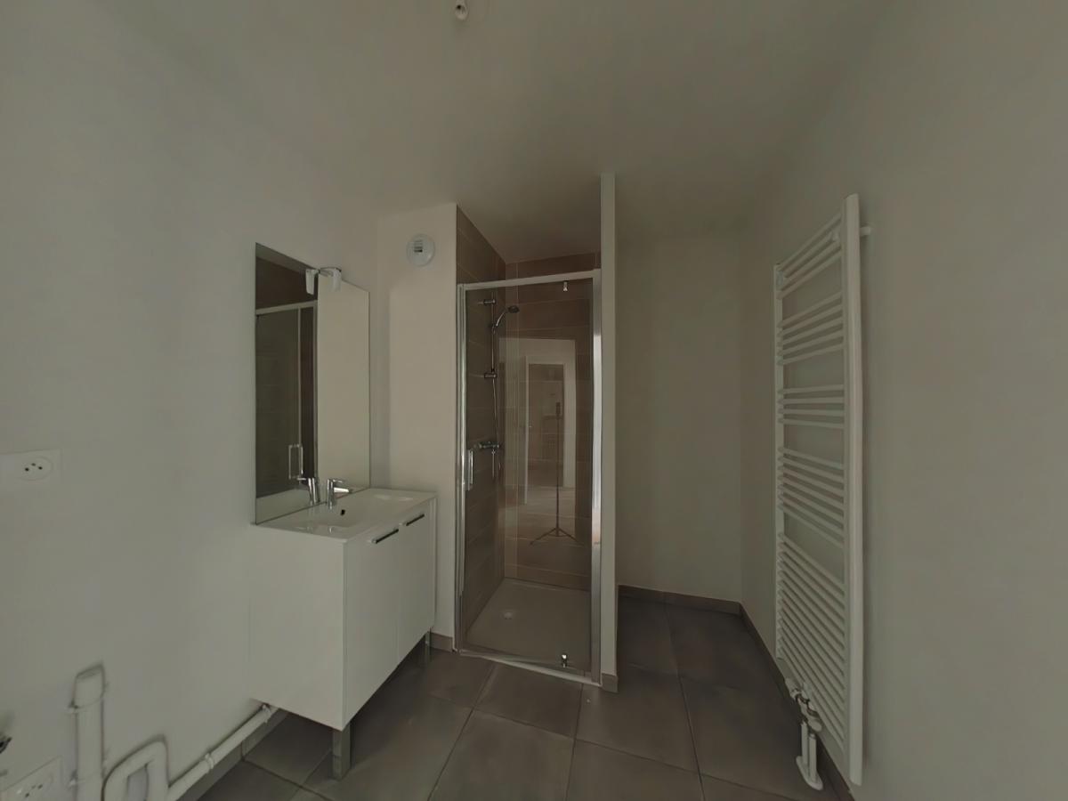 
																			2 pièces - 
																		2ème étage - 44m² - 671,45 € - Photo #3