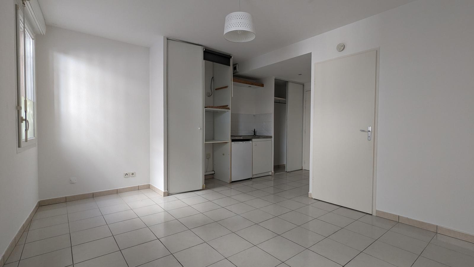 1 pièce - RDC - 24m² - 362,20 € - Photo #0