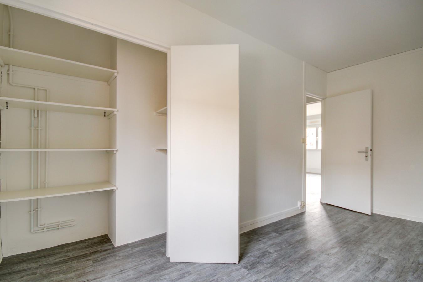 4 pièces - 4ème étage - 67m² - 82 500 € - Photo #7