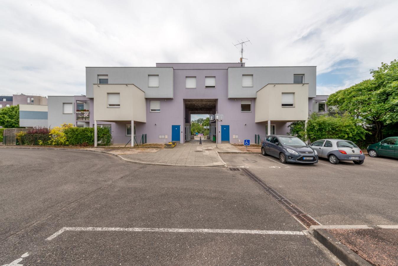 
																			2 pièces - 
																		1er étage - 56m² - 537,31 € - Photo #1