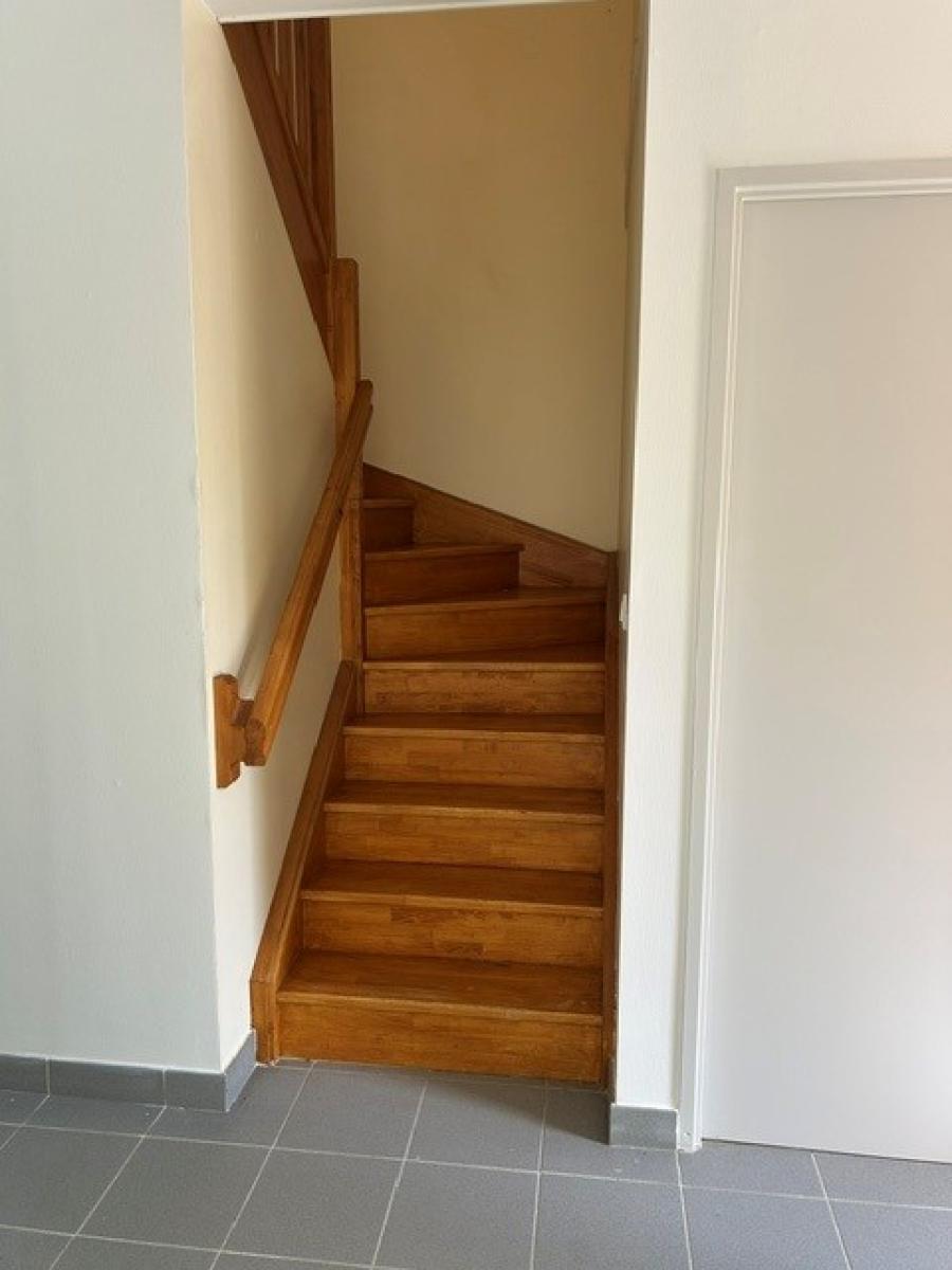 
																																							4 pièces - 
																																						RDC - 100m² - 1 249,62 € - Photo #3