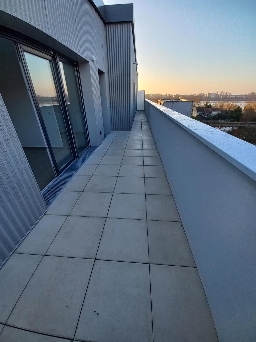 4 pièces - 5ème étage - 75m² - 950,51 € - Photo #1