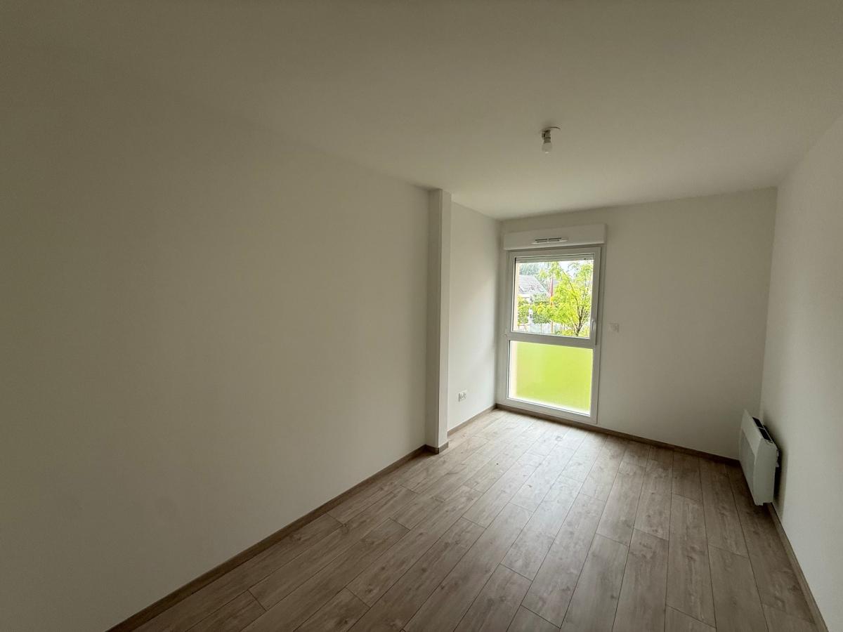 
																																							3 pièces - 
																																						2ème étage - 62m² - 813,59 € - Photo #5