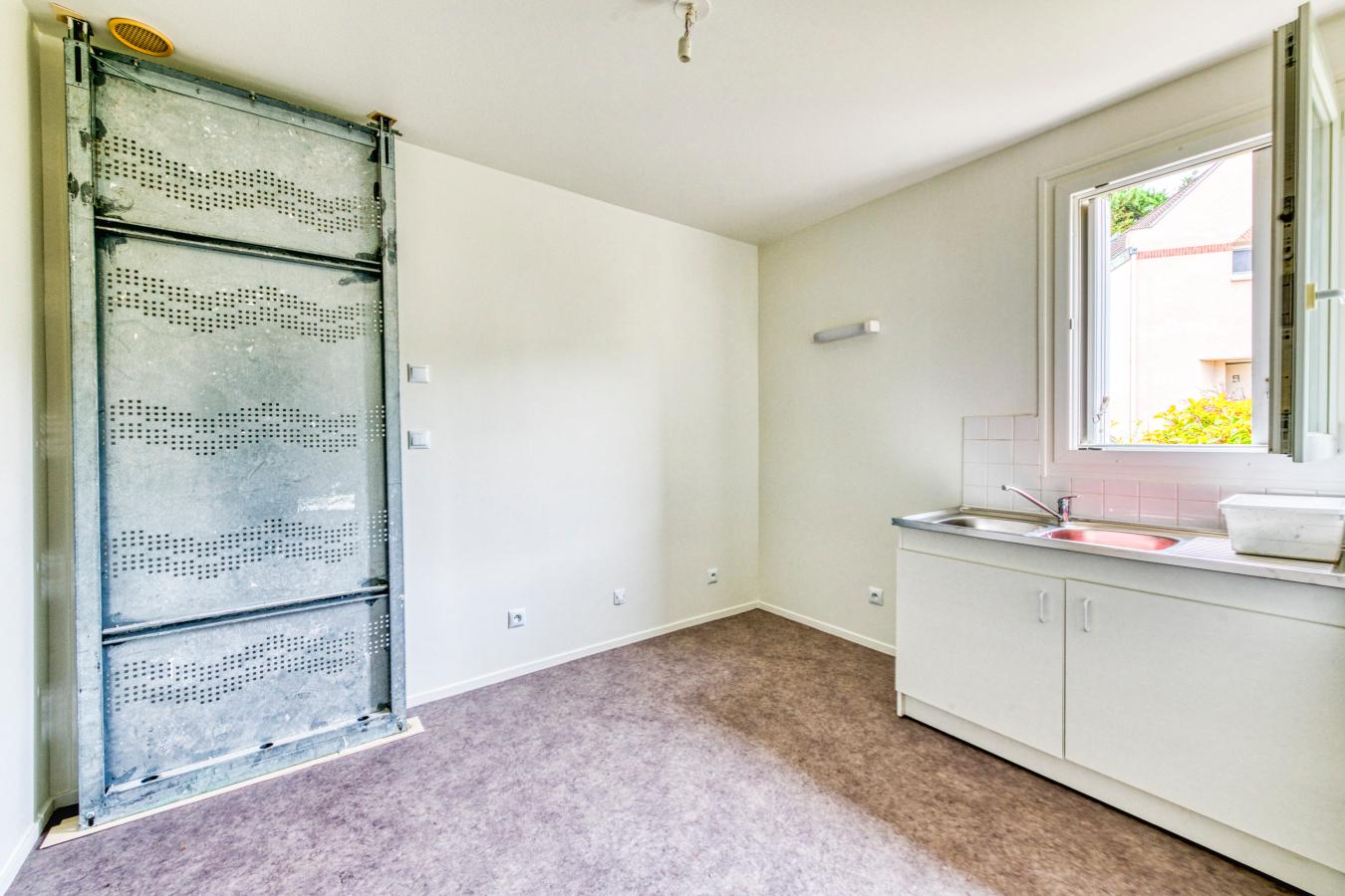 
																																							4 pièces - 
																																						RDC - 87m² - 222 000 € - Photo #4