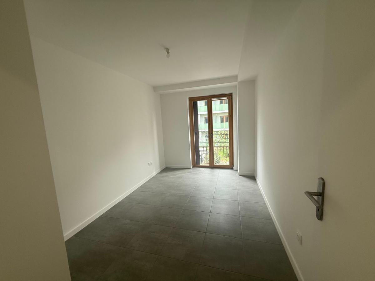 
																			2 pièces - 
																		3ème étage - 52m² - 1 158,60 € - Photo #6