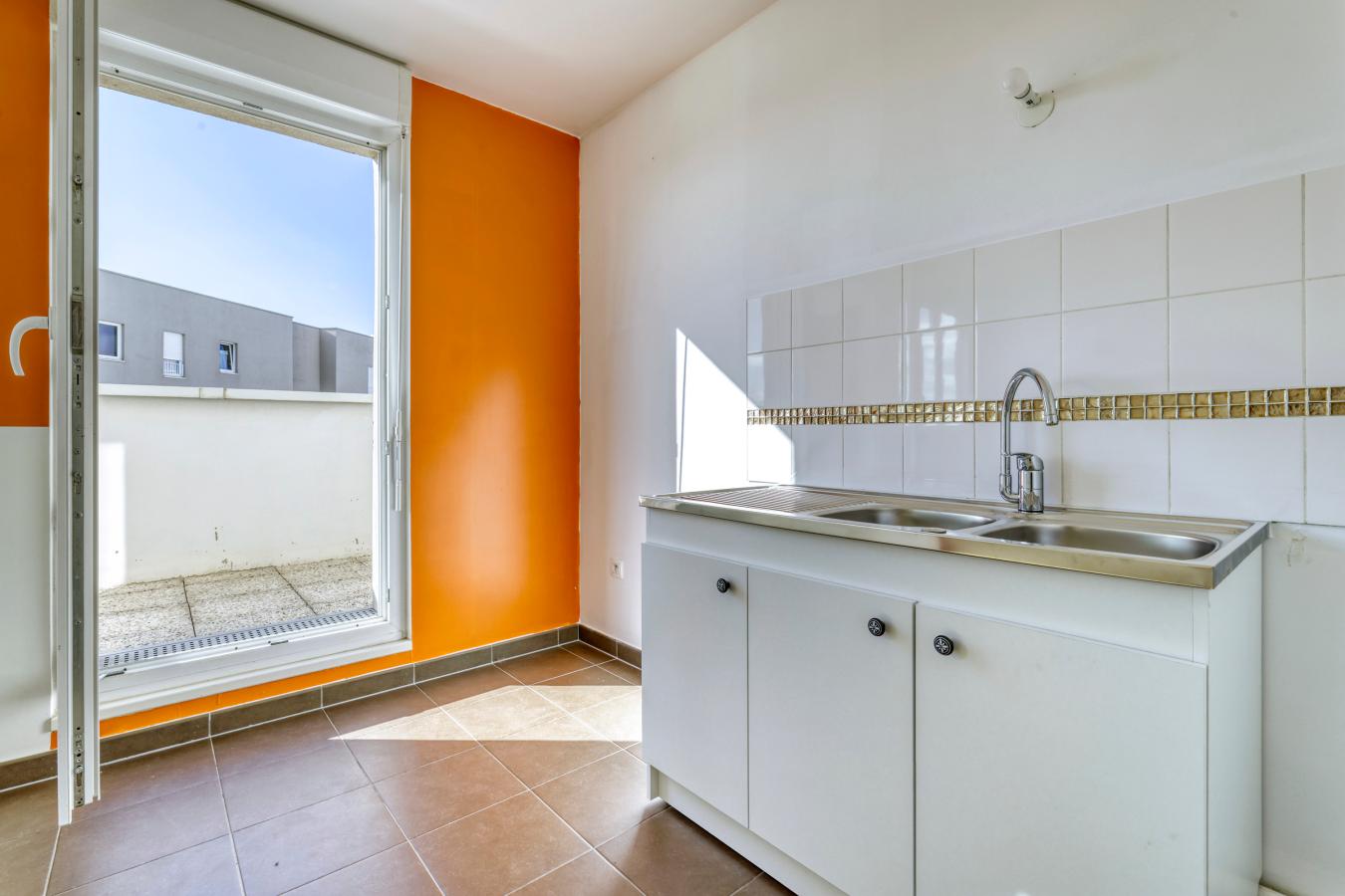 3 pièces - 6ème étage - 70m² - 1 933,78 € - Photo #1