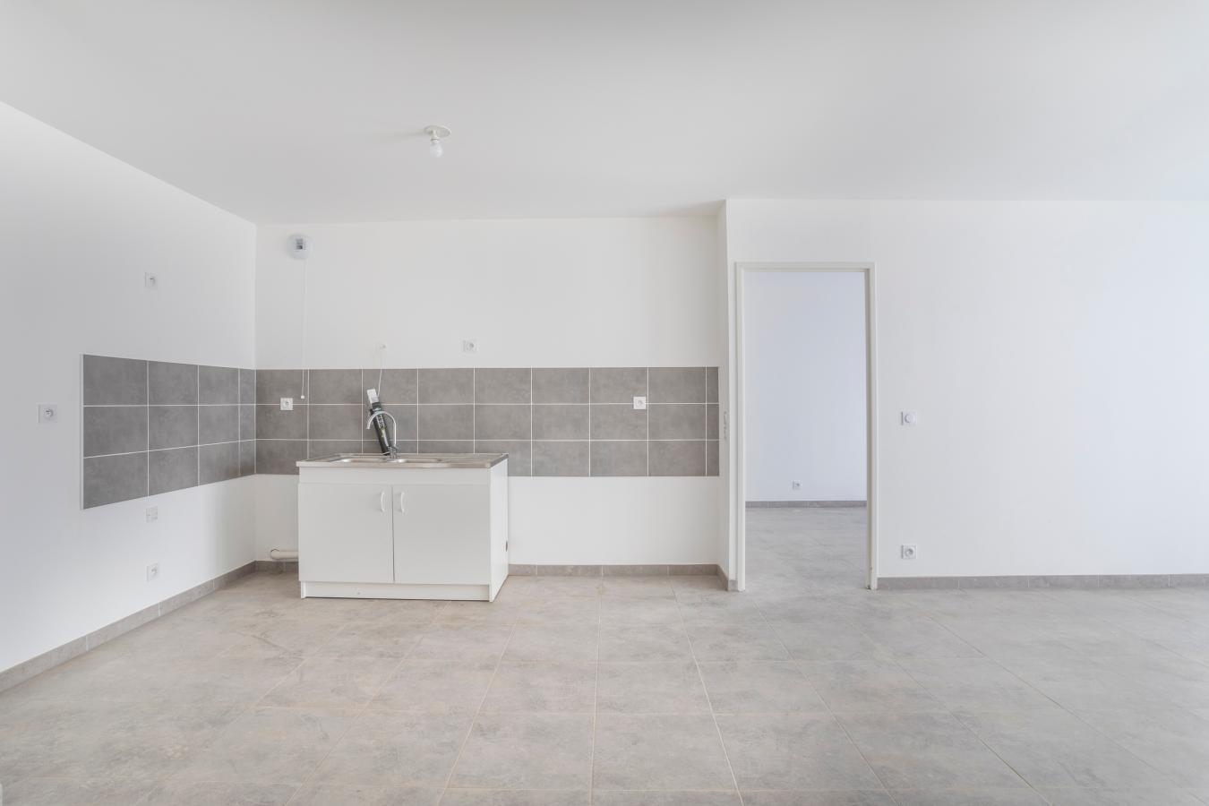 
																			3 pièces - 
																		1er étage - 66m² - 1 123,35 € - Photo #2