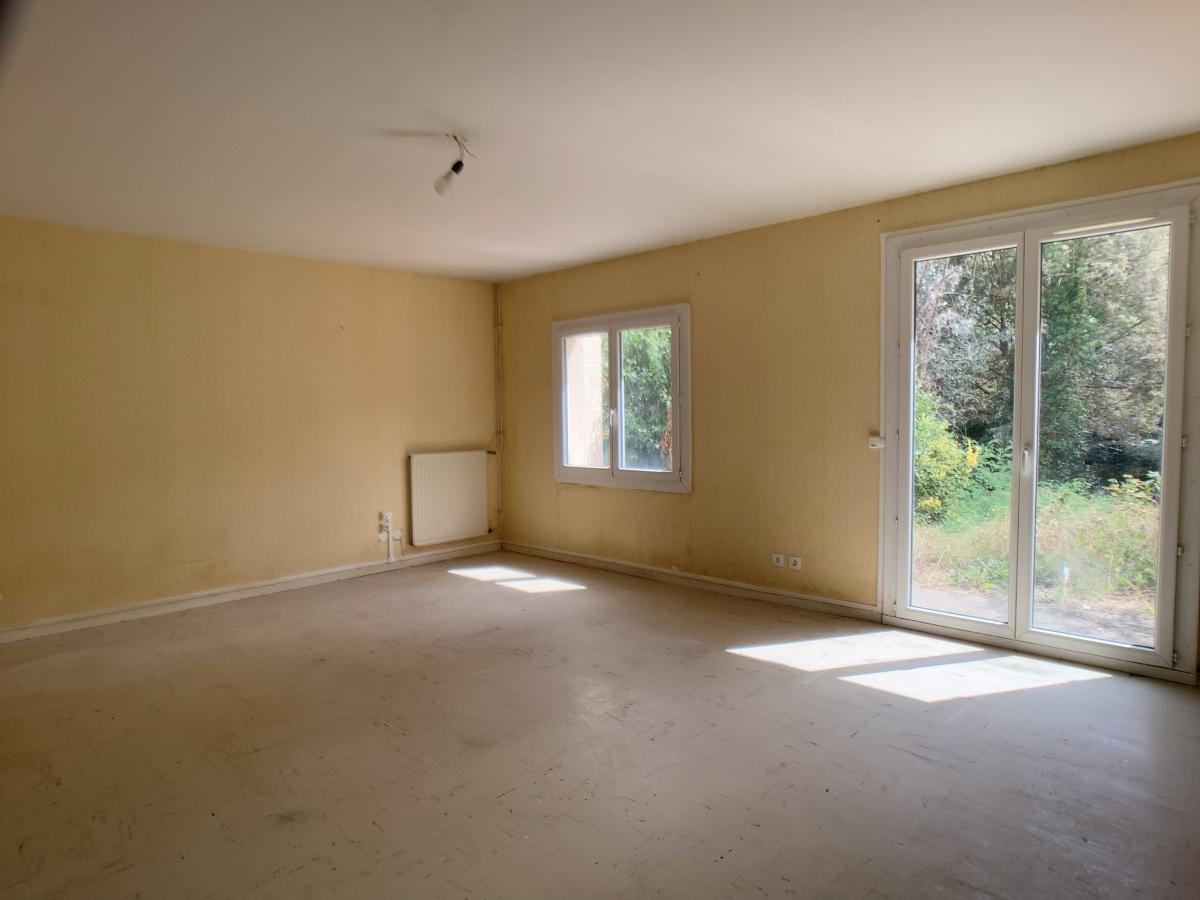 
																																							4 pièces - 
																																						RDC - 76m² - 179 000 € - Photo #1