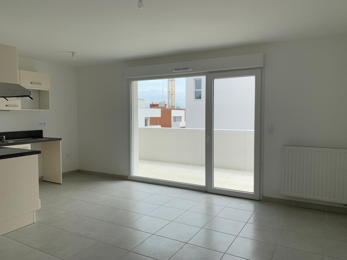 
																			3 pièces - 
																		3ème étage - 62m² - 815,58 € - Photo #0