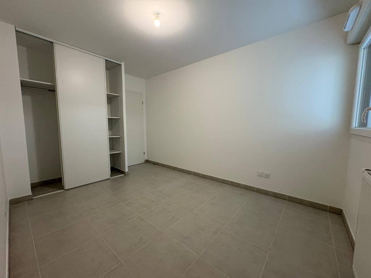 3 pièces - RDC - 67m² - 826,61 € - Photo #2