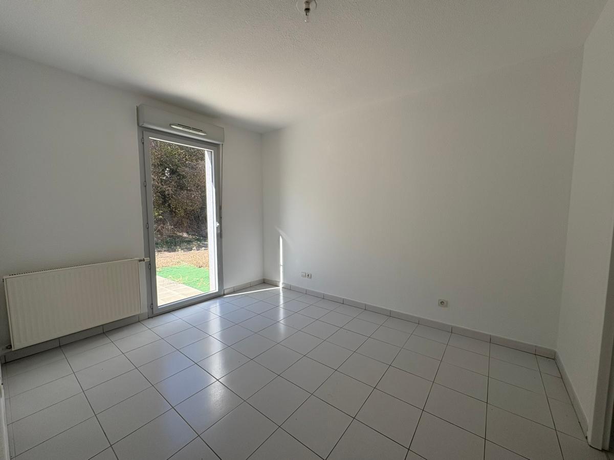 
																																							5 pièces - 
																																						RDC - 95m² - 1 171,95 € - Photo #5