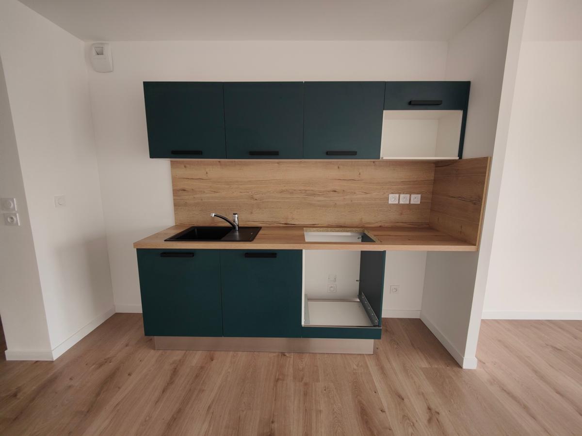 
																																							3 pièces - 
																																						5ème étage - 70m² - 878,10 € - Photo #3