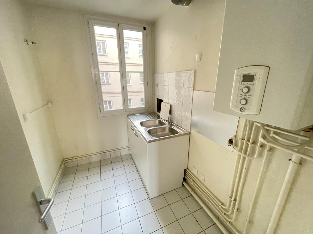 4 pièces - 2ème étage - 75m² - 1 549,69 € - Photo #4