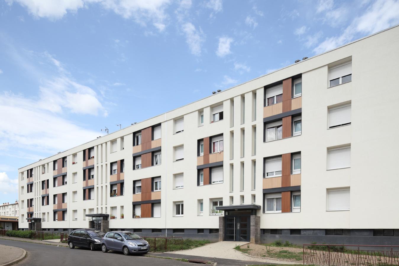 
																																							4 pièces - 
																																						RDC - 84m² - 648,19 € - Photo #2