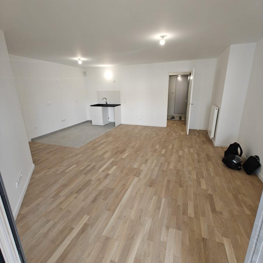 
																			3 pièces – 
																		3ème étage – 72m² - 1 660,35 € - Photo #1