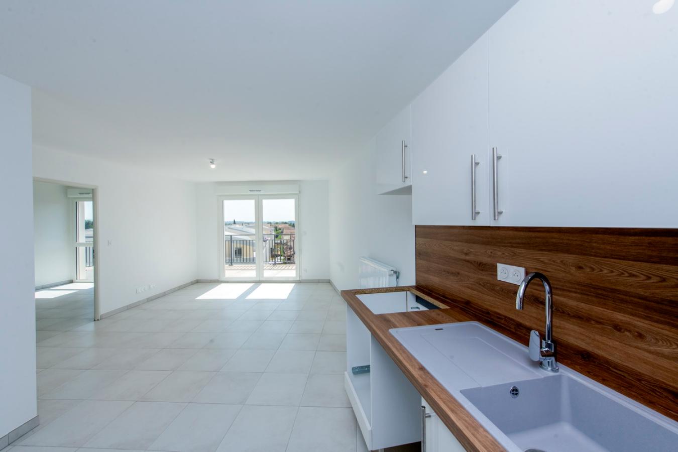 
																																							4 pièces - 
																																						3ème étage - 83m² - 821,62 € - Photo #3