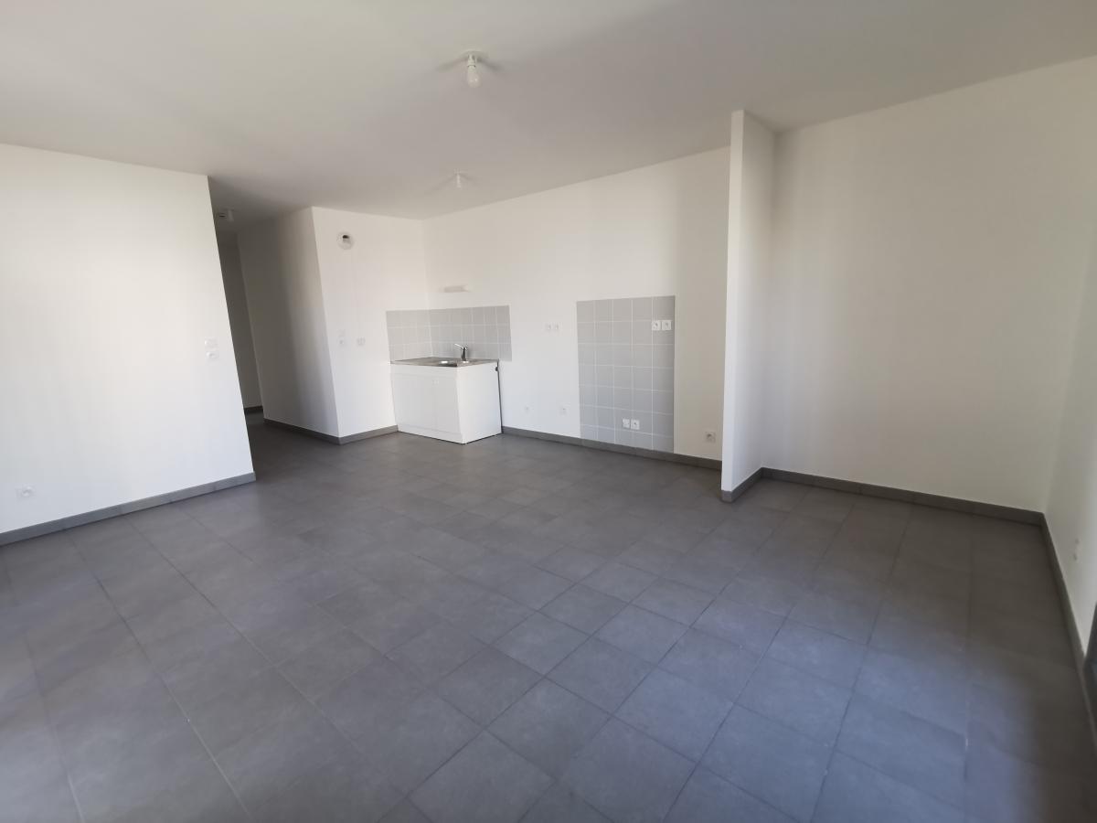 
																			5 pièces - 
																		5ème étage - 89m² - 1 574,79 € - Photo #0